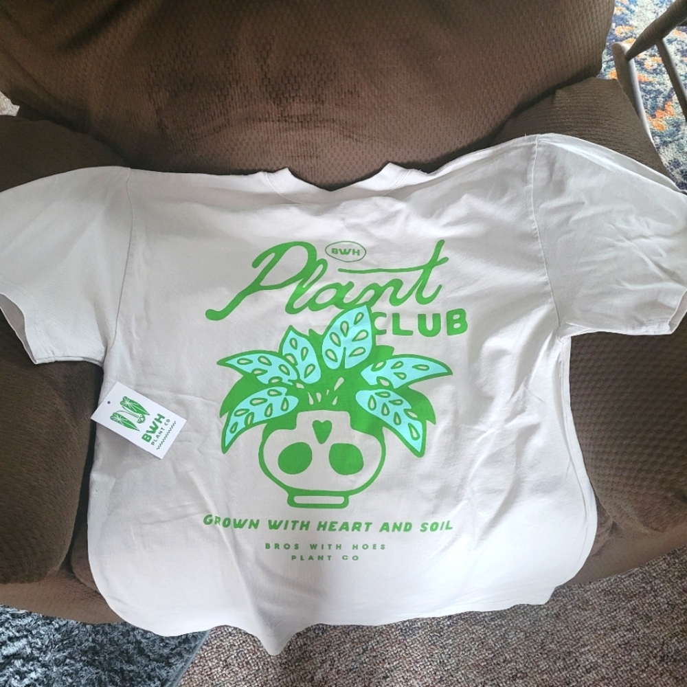 *Plant lovers!" Bros with Hoes (BTW) plant Co. Tshirt